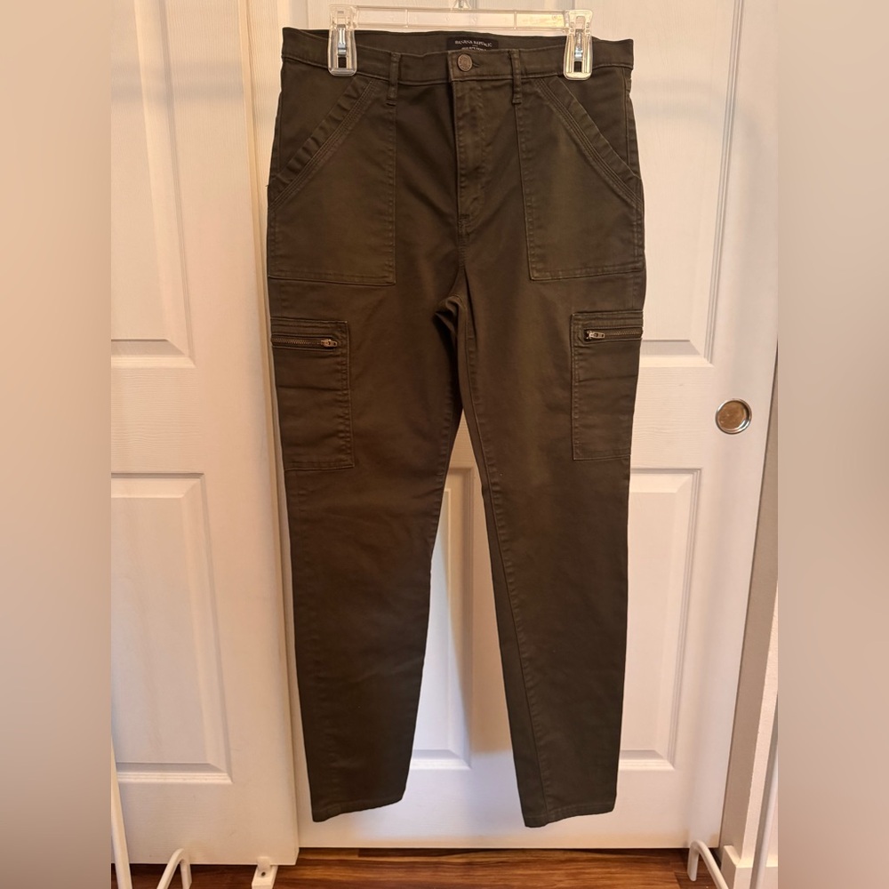 Banana Republic High Rise Skinny Twill Cargo Pant 10 Tall
